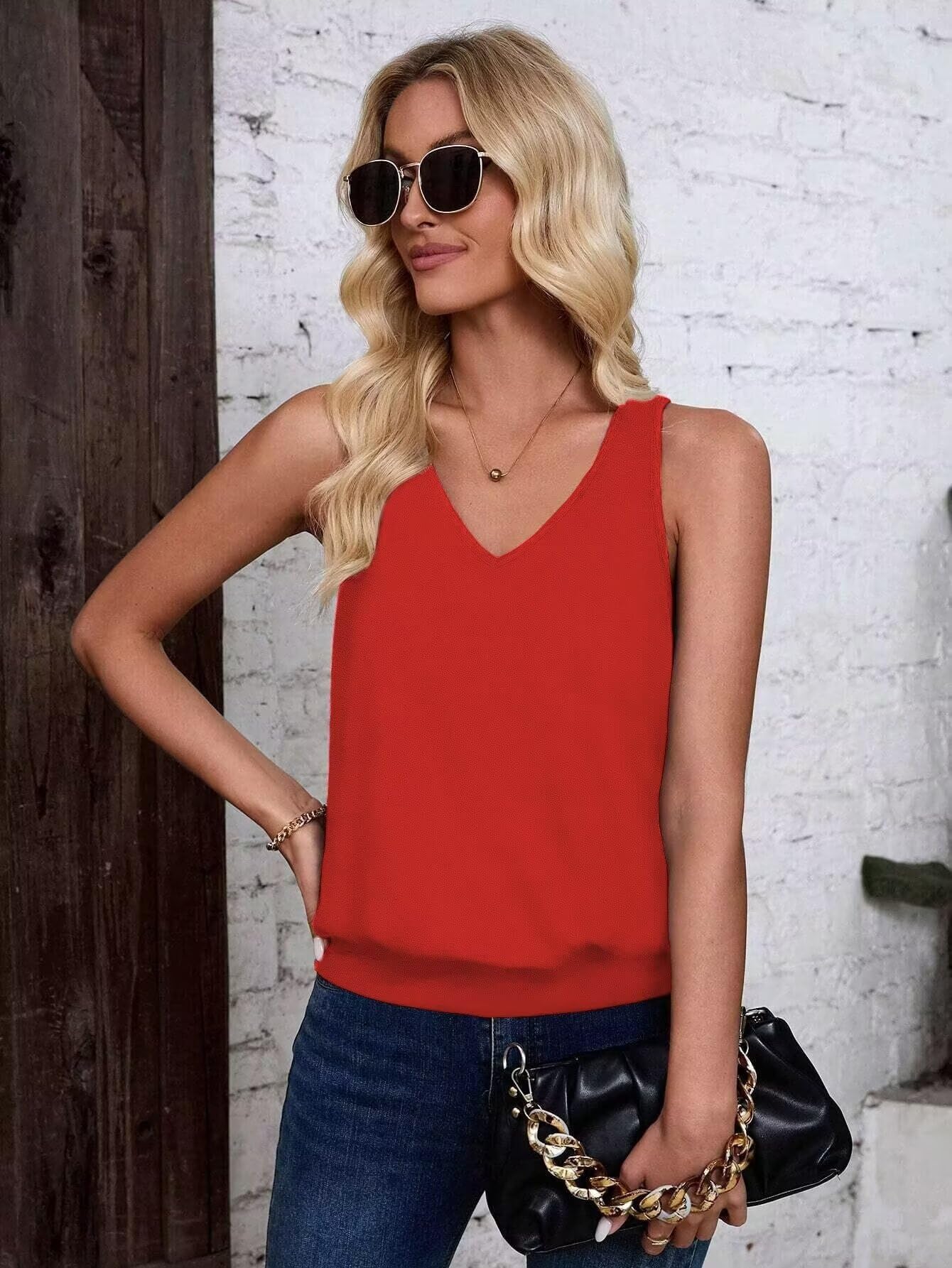 Red-Women's Vest Casual V Neck Sleeveless Fashion Loose Camisole